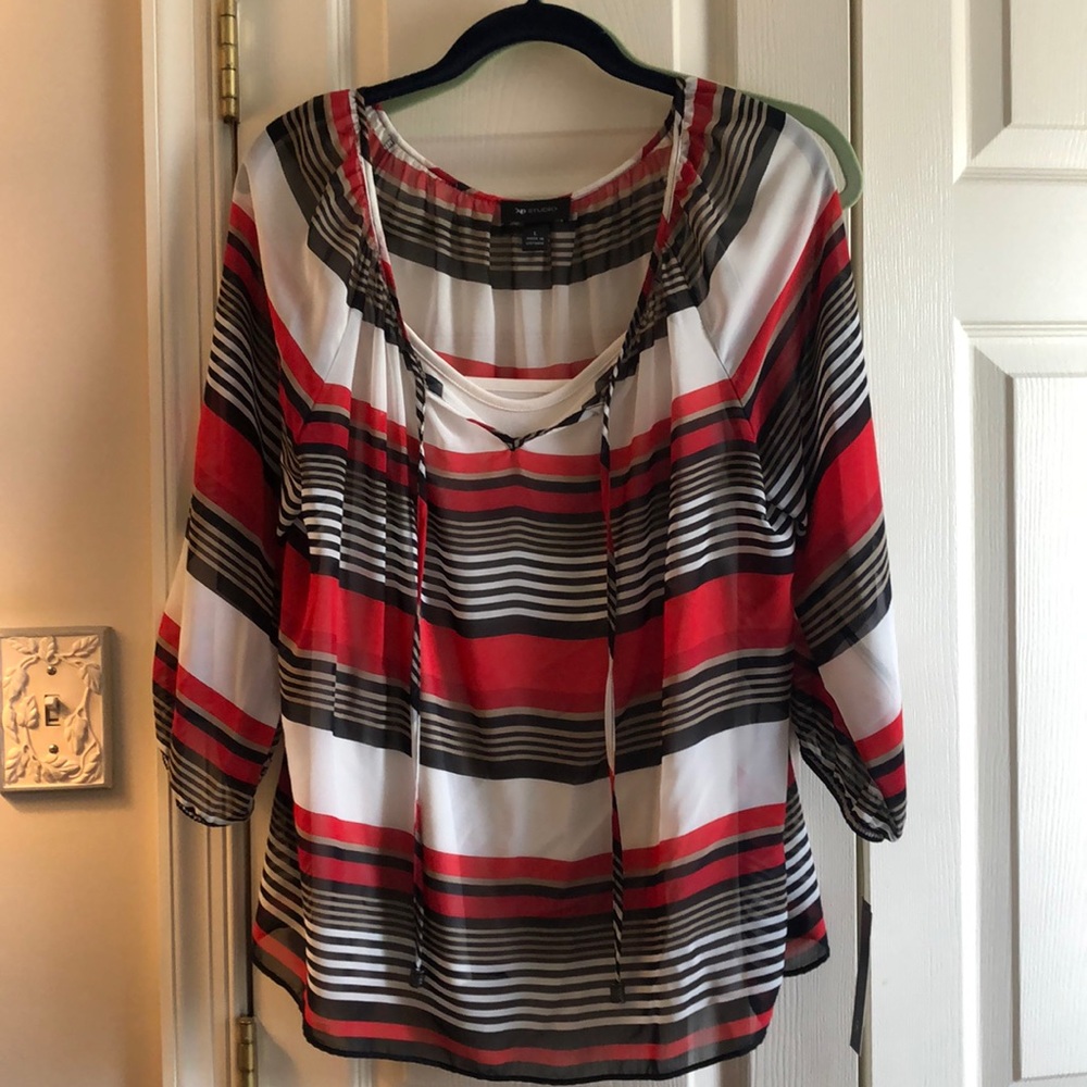 New with Tags AB Studio peasant blouse Large